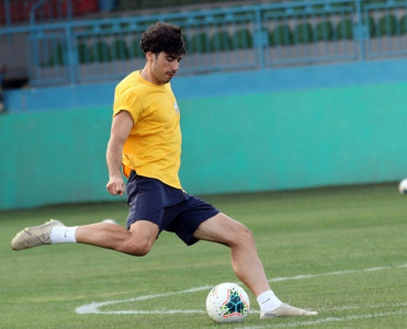 Millimizin futbolçusu Sabah'ı əcnəbi kluba dəyişdi