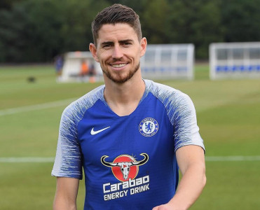 Çelsi Avropa çempionu ilə danışıqlar aparır