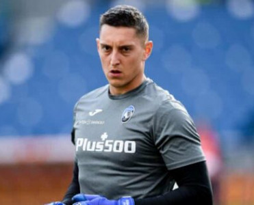 Atalanta'nın qapıçısı Tottenhem'də