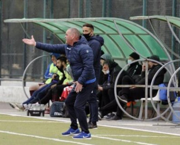 Kəpəz'dən Yaşar Vahabzadə ilə yeni müqavilə