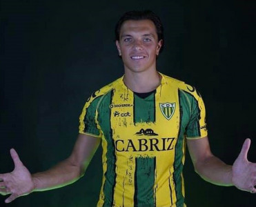 Renat Dadaşovlu Tondela səfərdə məğlub oldu