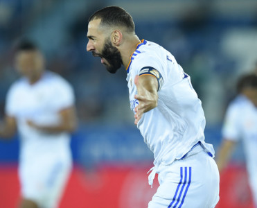 Real Benzema ilə bağlı qərarını verdi