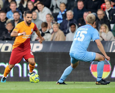 Qalatasaray'da Arda Turan şoku