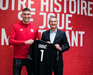 Atletiko'nun qapıçısı Fransa klubunda