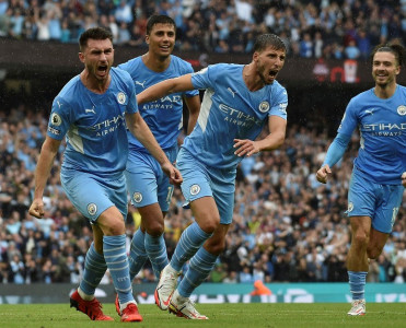 Liverpul'dan inamlı qələbə, Mançester Siti'dən darmadağın