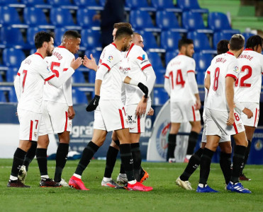 Sevilya'dan çətin qələbə