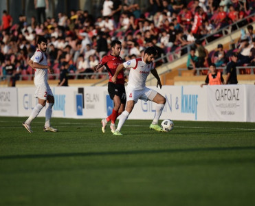 Keşlə'nin futbolçusu 4 oyunluq cəzalandırıldı