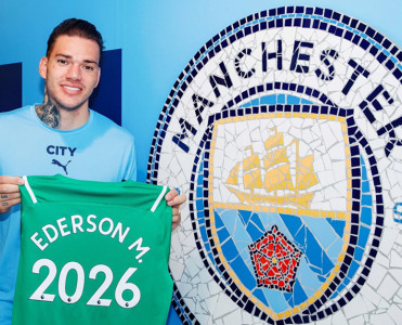 Mançester Siti'də yeni müqavilə