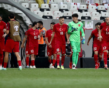 DÇ-2022: Türkiyə və Fransa'dan heç-heçə, Portuqaliya'dan qələbə