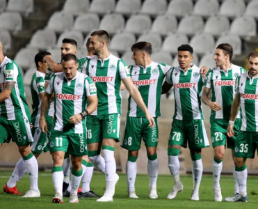 Konfrans Liqası: Qarabağ'ın rəqibi 10 hücumçu sifariş verdi