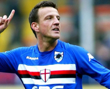 Kokainə görə cəzalandırılan hücumçu 12 ildən sonra futbola qayıdır