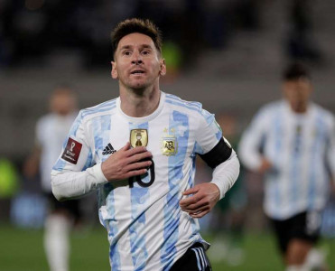 Messi Peleni geridə qoydu, rekordçu oldu