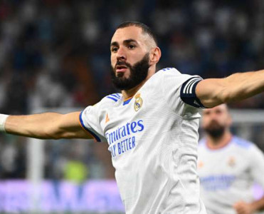 Benzema La Liqanın tarixinə düşdü