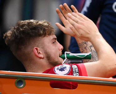 Liverpul'un futbolçusu əməliyyat olunacaq