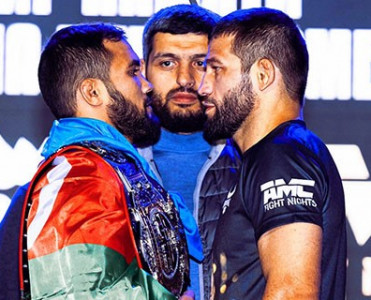 Nəriman Abbasov titulunu nokautla qorudu