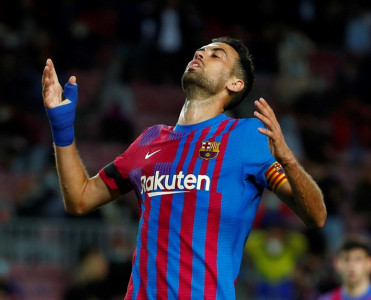 Barselona məğlubiyyətdən son anda xilas oldu