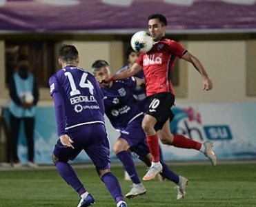 Sumqayıt'la Qəbələ'nin 37-ci dueli