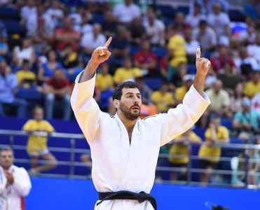 Daha bir cüdoçumuz Zaqrebdə çempion oldu