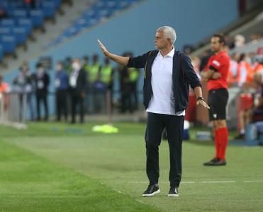 Joze Mourinyodan İtaliyada yeni rekord