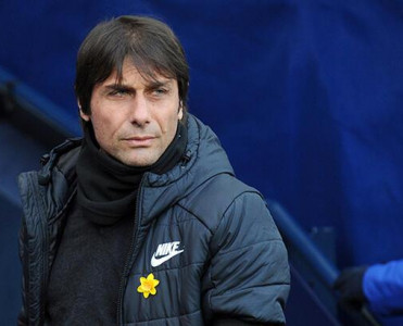 Konte Premyer Liqa klubunun təklifini rədd etdi