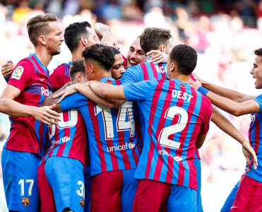 Bavariya Barselona'nın 4 futbolçusunu istəyir