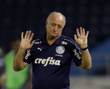 Felipe Skolari 4-cü dəfə Braziliya klubundan ayrılıb