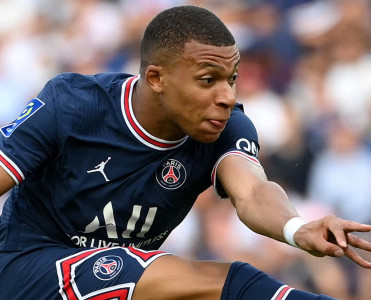 Mbappe qərarını verdi