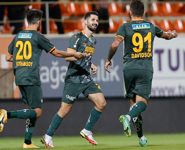 Alanyaspor 3 xalı 6 qolla qazandı