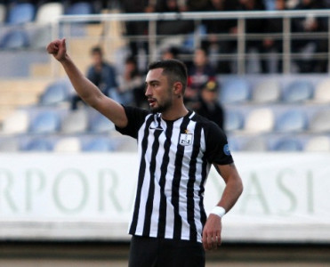 Neftçi'nin 22-ci bombardiri