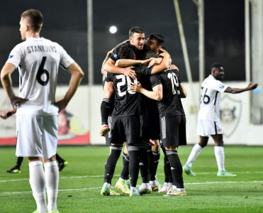 Qarabağ Neftçi'yə, Zirə Keşlə'yə qalib gəldi