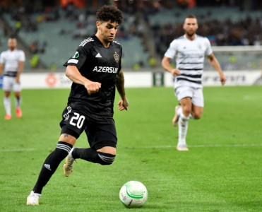 Kayrat'la oyunda mümkün qədər diqqətli olmalıyıq