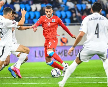 Millimizin rəqibinin heyəti açıqlandı