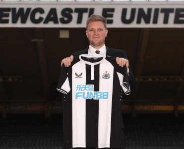 Eddinin debütünə koronavirus əngəli