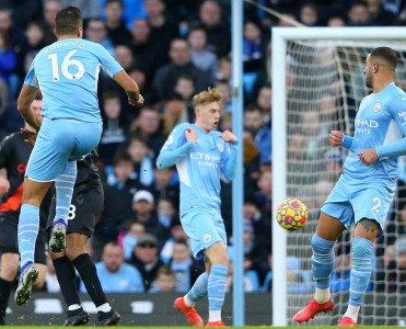 Mançester Siti'dən inamlı qələbə