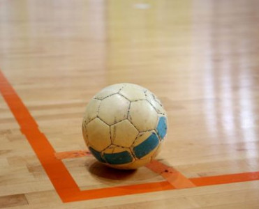 Azərbaycan çempionatının oyunu təxirə salındı - kütləvi yoluxmaya görə