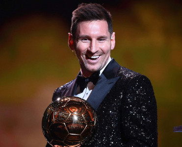 Messi səsvermədə Levandovskini 33 xal qabaqlayıb