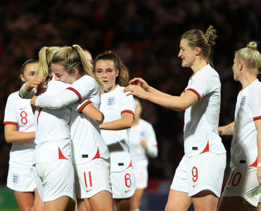 İngiltərə millisi rəqibinə 20 qol vuraraq rekorda imza atdı