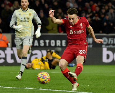 Çelsi uduzdu, Liverpul və Mançester Siti'dən qələbə