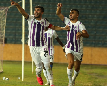 İsgəndərlinin komandasından çətin qələbə