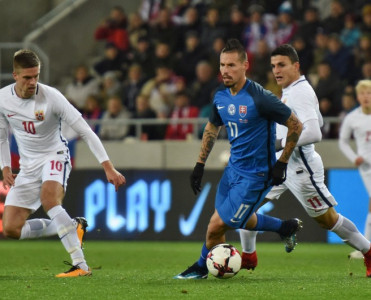 Millimizin rəqibi 2 yoxlama oyunu keçirəcək