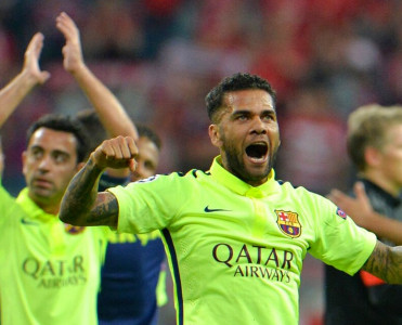 Barselona'nın 2 futbolçusu koronavirusa yoluxdu