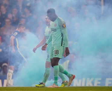 Çelsi'dən xal itkisi, Mançester Siti'dən qələbə