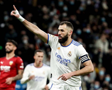 Benzema'dan yeni rekord