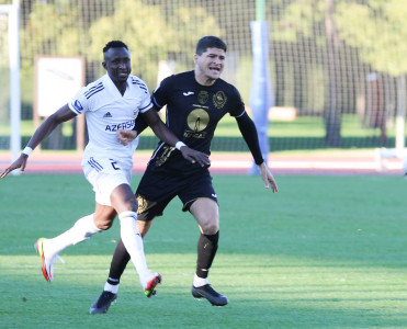 Qarabağ da heç-heçə ilə başladı