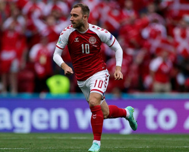 Eriksen Premyer Liqa klubu ilə müqavilə imzalayır