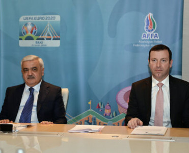 Azərbaycan millisinin oyununda AFFA istefa səsləri - FOTO