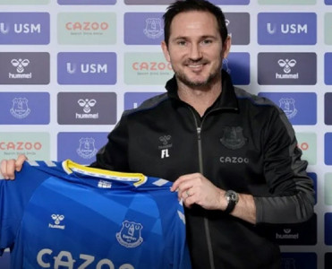 Everton'un yeni baş məşqçisi bilindi