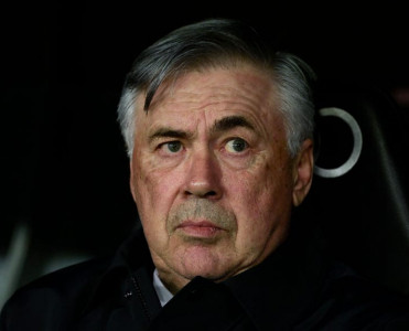 UEFA-dan Ançelotti'yə xəbərdarlıq: İmtahan ver!