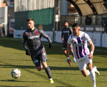 İsgəndərlinin komandası evdə xal itirdi