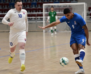 Millimizin üzvü Rusiyaya getdi – müqavilə bağlamaq üçün